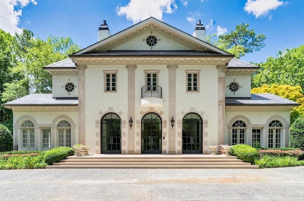 Stately hilltop residence on 2.3 private acres, Buckhead, Atlanta, Georgia